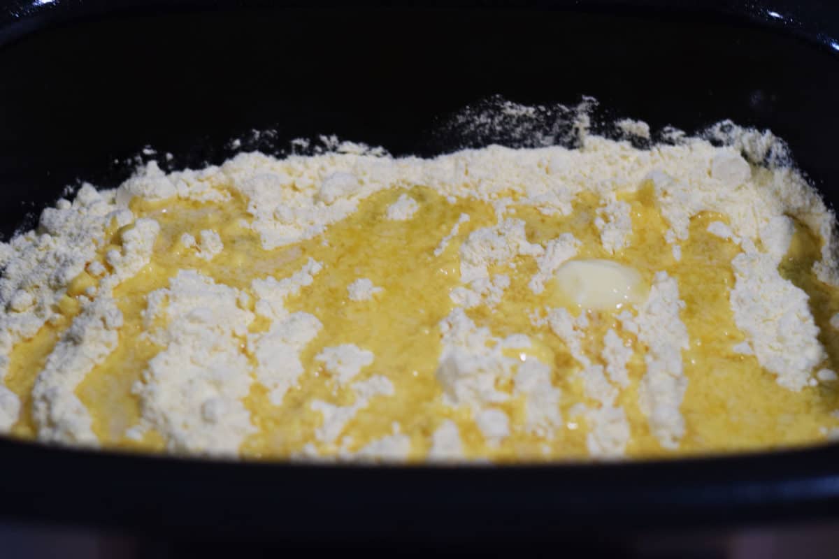 Dump Cake Made With Apple Pie Filling Dump Cake Made With Apple Pie Filling