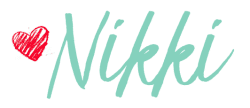 a close-up of the blog author\'s signature written as Nikki