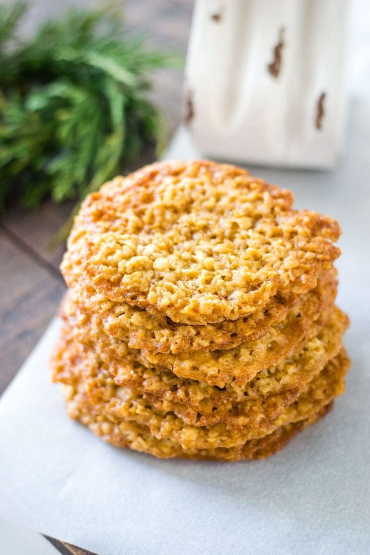 a fresh stack of these Easy Oatmeal Lace Cookies