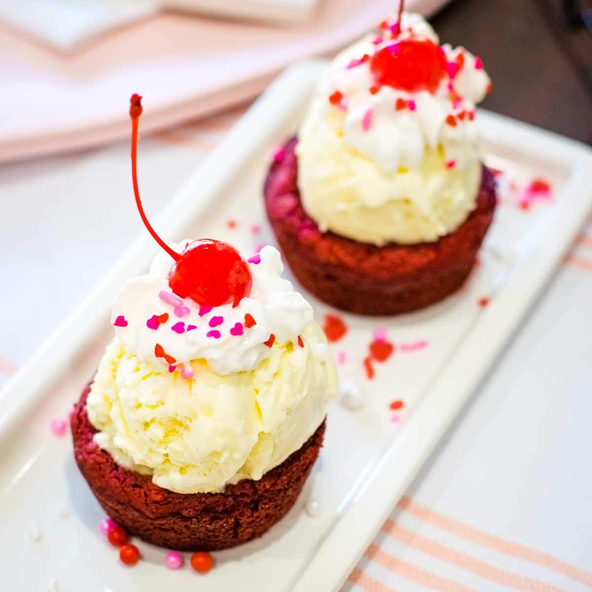 Red Velvet Brownie Cups