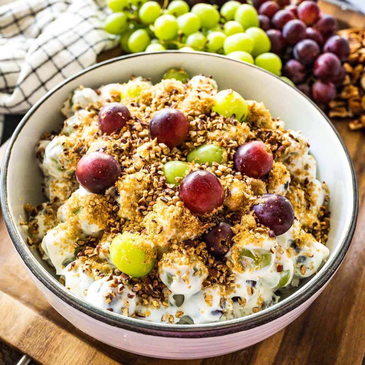 Creamy Grape Salad Recipe