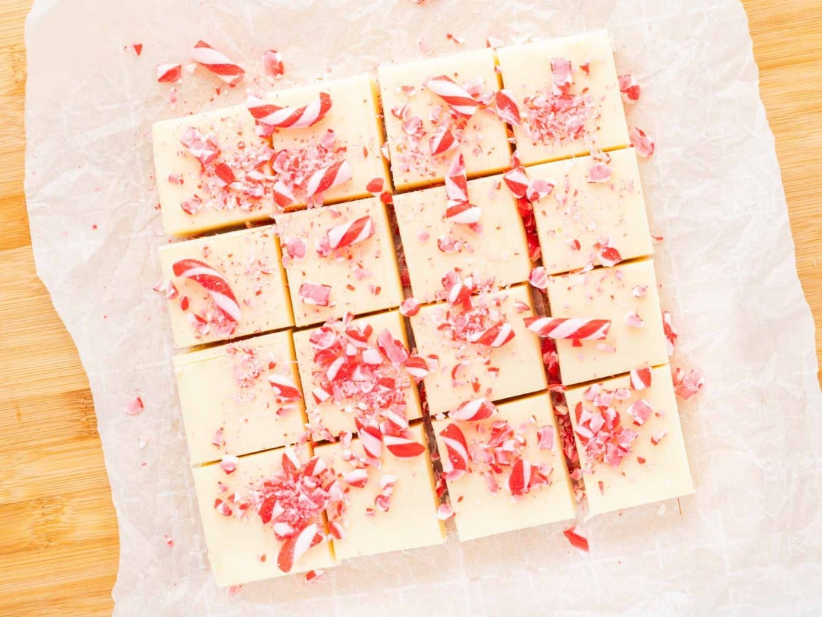 Crushed candy canes added to the top of the candy cane fudge.