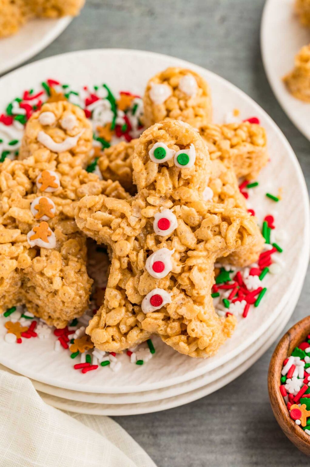 Gingerbread Rice Krispie Treats - Soulfully Made