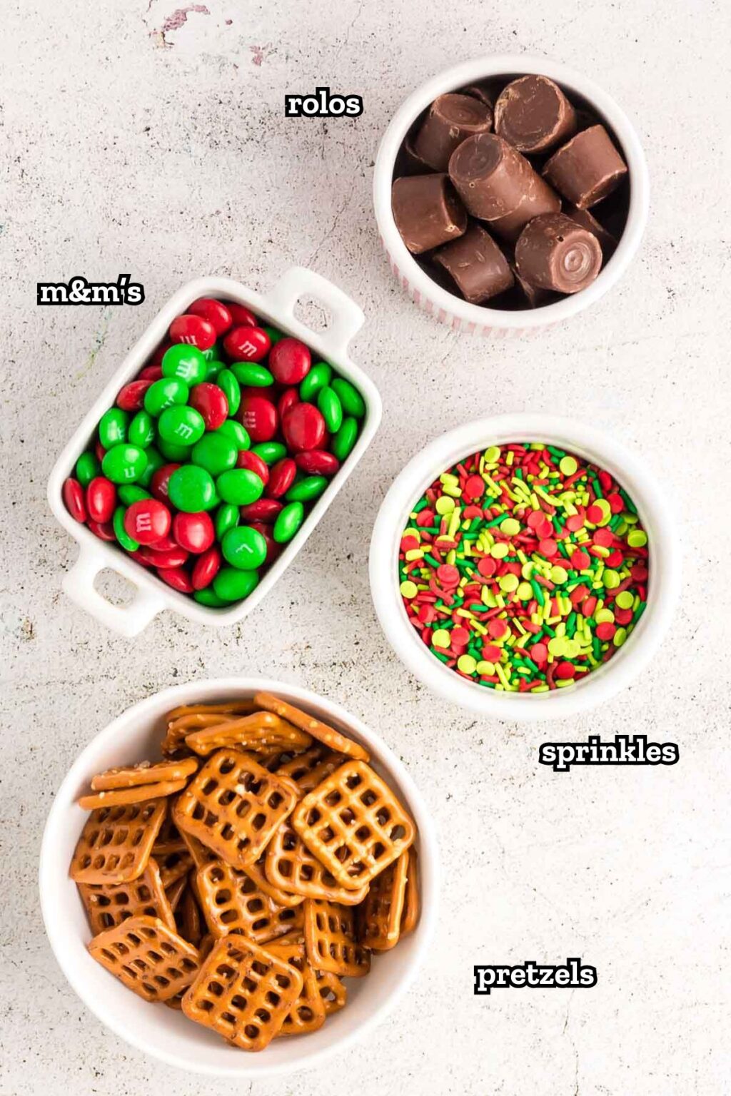Christmas Pretzels with Rolos - Soulfully Made