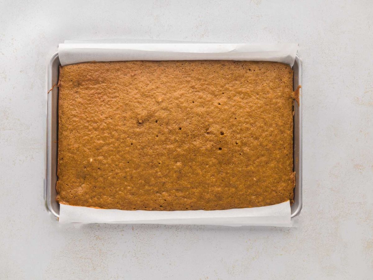 Cake baked and jelly roll pan.