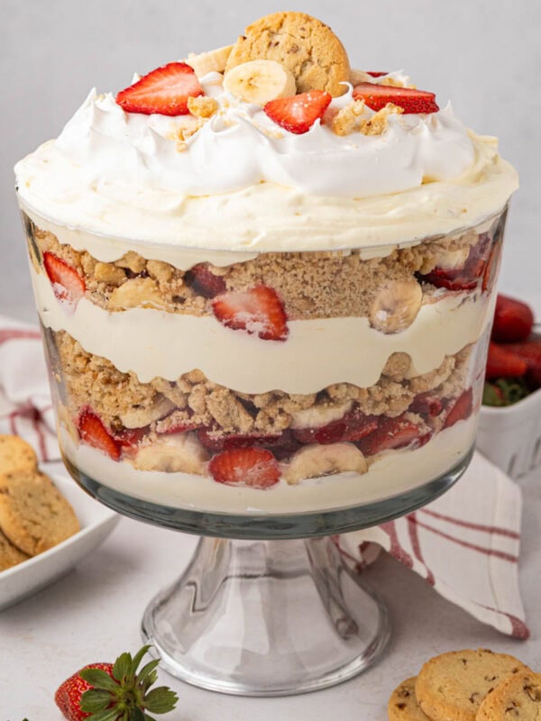 Strawberry Banana Pudding (Easy No Bake Dessert)