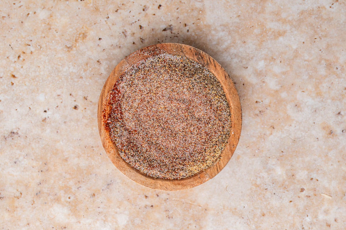 Dry rub spices mixed together in a small bowl.